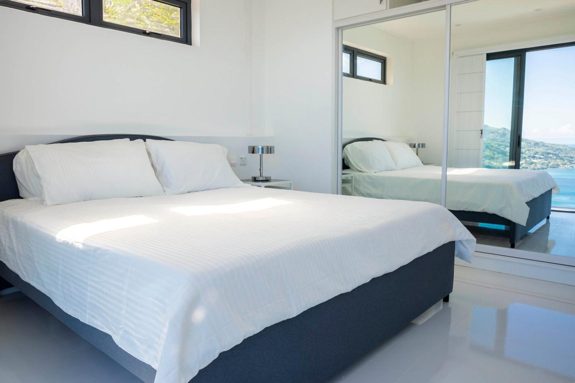 Paradise Heights Luxury Apartments & Villa Beau Vallon  Zimmer foto